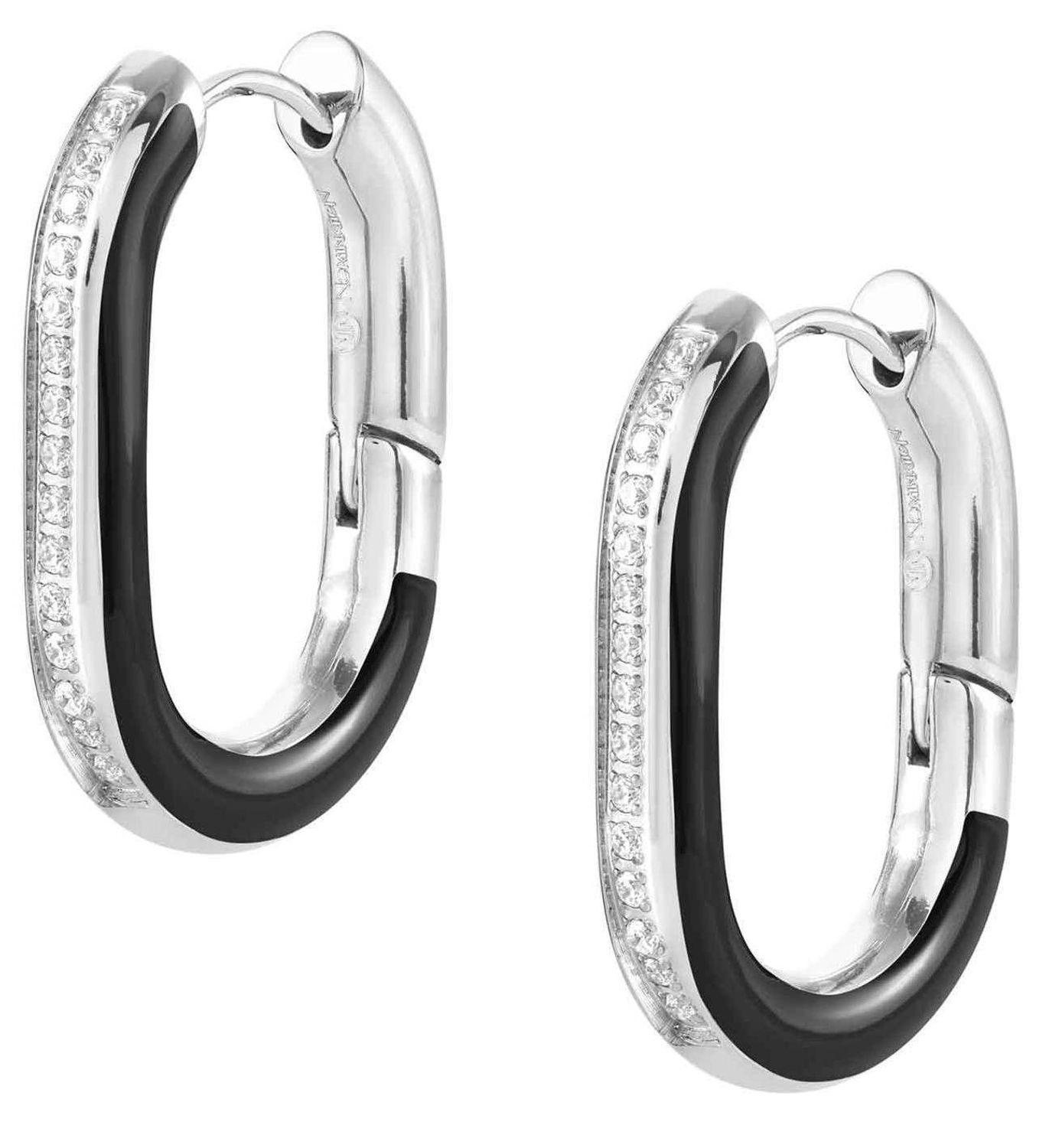 Kolczyki Nomination z czarną emalią Italy Drusilla 028708 001. Kolczyki wykonane ze stali szlachetnej. Kolczyki są idealnym prezentem i świetną ozdoba dla pewnych siebie kobiet. Kolczyki z czarną emalią. Kolczyki ze stali z emalią..jpg